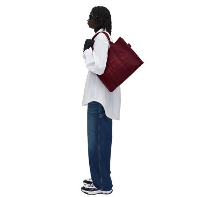 THE LEATHER LARGE TOTE BAG